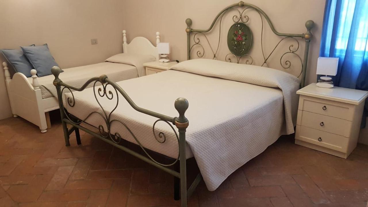 Casa Vacanze Soleluna มอนติเคียรี ภายนอก รูปภาพ
